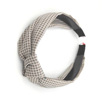Viaana checks hair band beige color 1