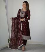 Pure Blooming Rangoli Silk Fabric Straight Fit Embroidery Work Maroon Kurta With Dupatta And Trousers