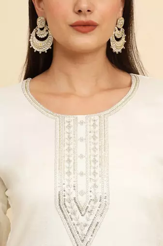 Off white silk blend embroidered kurta with pant and dupatta