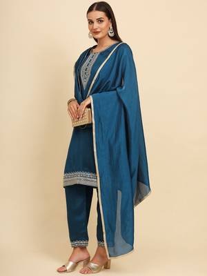 Teal Blue silk blend embroidered kurta with pant and dupatta 2