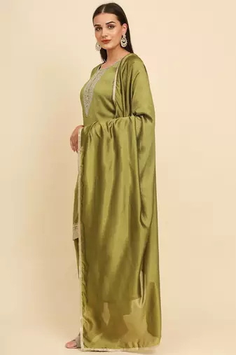 Green silk blend embroidered kurta with pant and dupatta
