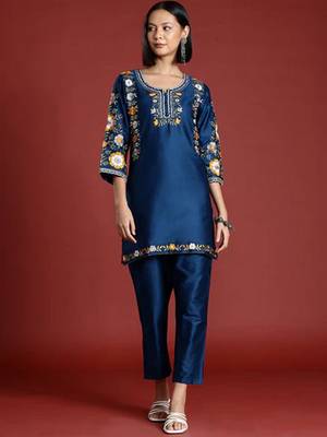 Elegant Blue Cotton Blend Embroidered Kurta & Pant Co-ord Set 1