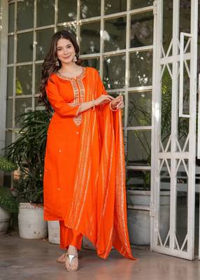 Orange chanderi embroidered kurta with pant and dupatta 1