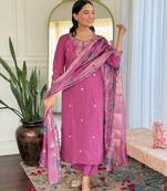 Onion pink chanderi embroidered kurta with pant and dupatta