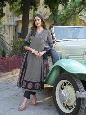 Divena black printed cotton fabric anarkali kurta pant with dupatta 4
