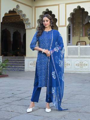 Divena blue floral printed straight kurta pant set 1