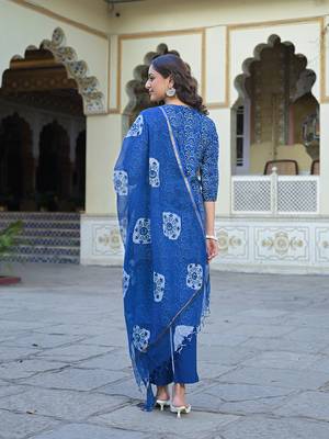 Divena blue floral printed straight kurta pant set 2