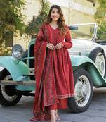Divena red floral cotton printed anarkali kurta pant with dupatta