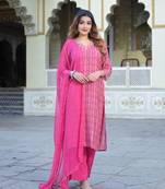 Divena pink floral printed muslin straight kurta pant with dupatta