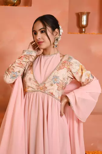 Peach georgette anarkali set
