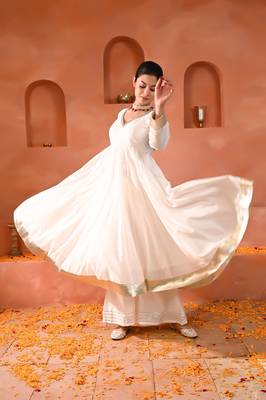 White chanderi anarkali set 2