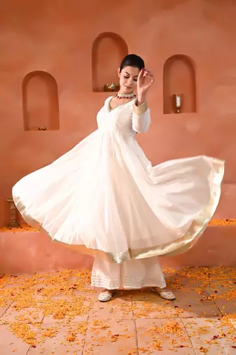 White chanderi anarkali set