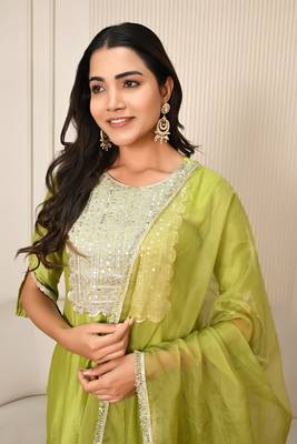 Lime green chanderi kurta set 3