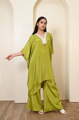 Green kaftan set 1