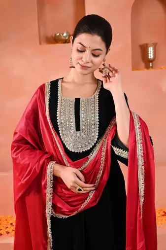 Green & pink velvet kurta set
