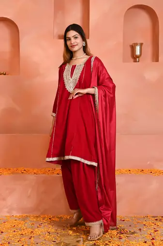 Pink velvet kurta set