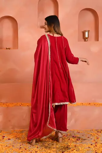 Pink velvet kurta set