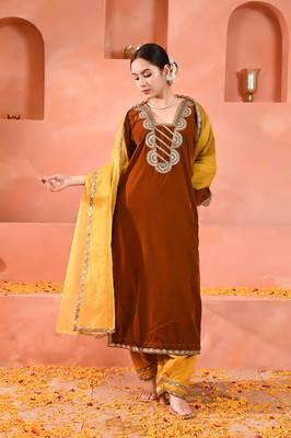 Mustard brown & yellow velvet kurta set 1