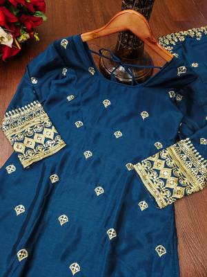 Heavy Chinon Suit With Sequence Embroidered Work 2