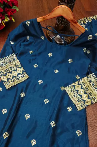 Heavy Chinon Suit With Sequence Embroidered Work