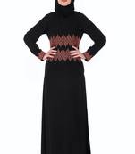 Graphic Stripe Embroidery A-Line Abaya