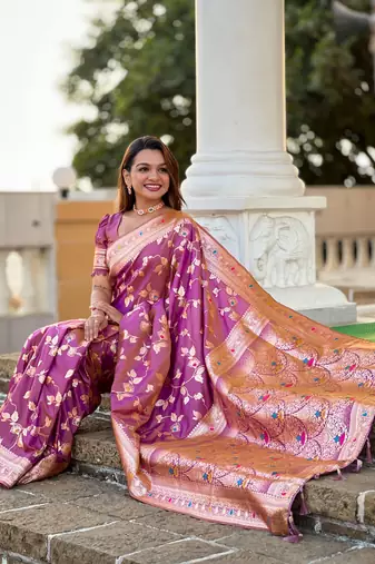 Soft Silk Blend saree with zari weaving meenakari design