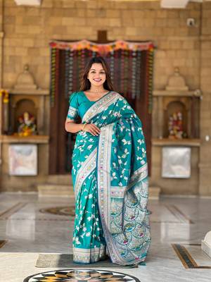 Soft Silk Blend saree with zari weaving meenakari design 3