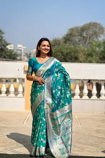 Soft Silk Blend saree with zari weaving meenakari design