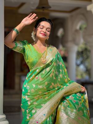 Soft Silk Blend saree with zari weaving meenakari design 4