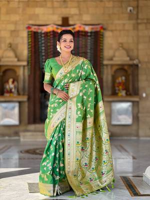 Soft Silk Blend saree with zari weaving meenakari design 5