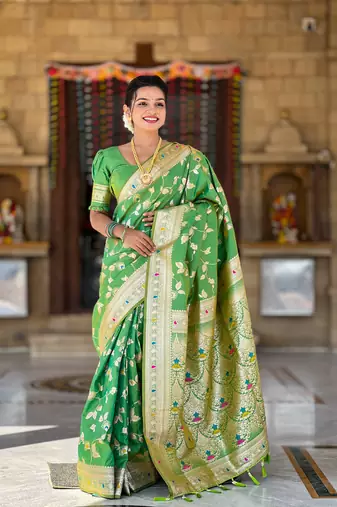 Soft Silk Blend saree with zari weaving meenakari design