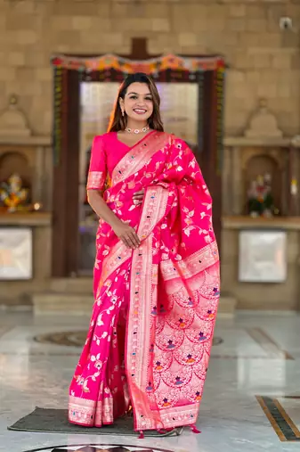 Soft Silk Blend saree with zari weaving meenakari design
