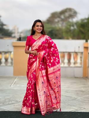 Soft Silk Blend saree with zari weaving meenakari design 3