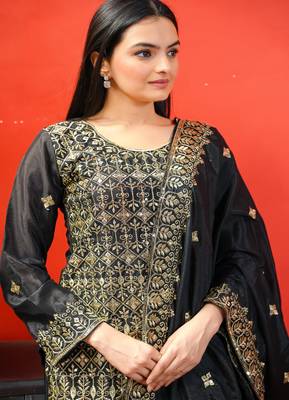 Black Heavy Chinon Suit With Sequence Embroidered Work 4