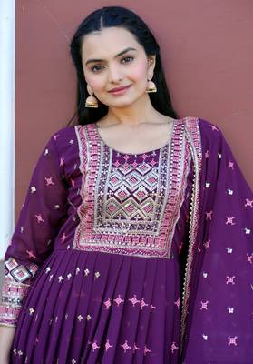 Flarred Purple Heavy Fox Georgette Suit With Sequence Embroidered Work 4