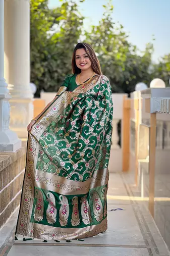 Green soft Silk Blend saree with zari weaving meenakari design