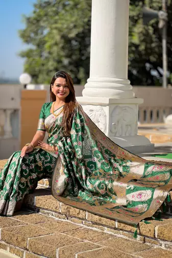 Green soft Silk Blend saree with zari weaving meenakari design