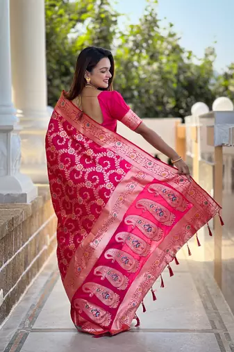 Rani pink soft Silk Blend saree with zari weaving meenakari design