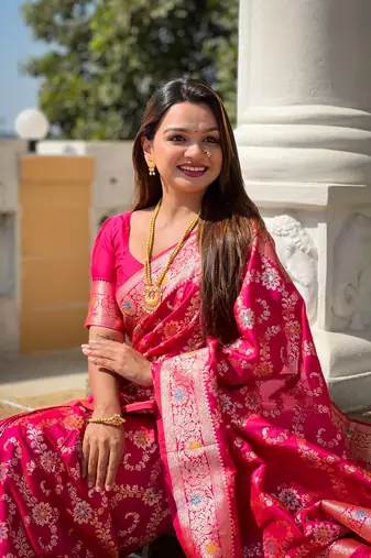 Rani pink soft Silk Blend saree with zari weaving meenakari design