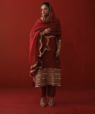 Rustic red halter neck kurta set 3