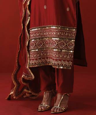 Rustic red halter neck kurta set 5
