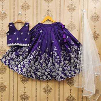 Festive embroidered lehenga set 1