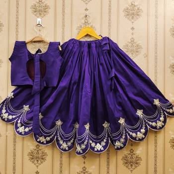 Elegant blue  embroidered kids' lehenga set 1