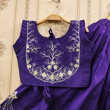 Elegant blue  embroidered kids' lehenga set 2