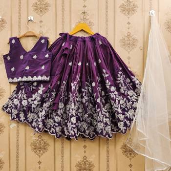 Regal festive embroidered lehenga set 1