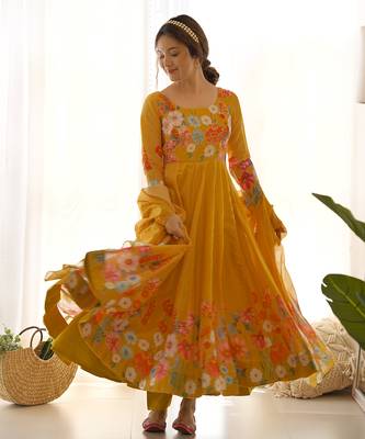 PURE SOFT ORGANJA SILK FABRIC FULLY FLAIR KALI PATTERN AND CANVAS PATTA WITH DUPPTA SET ,PENT READY TO WEAR 1