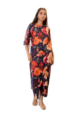 Notched neck floral printed cotton kurta set 2
