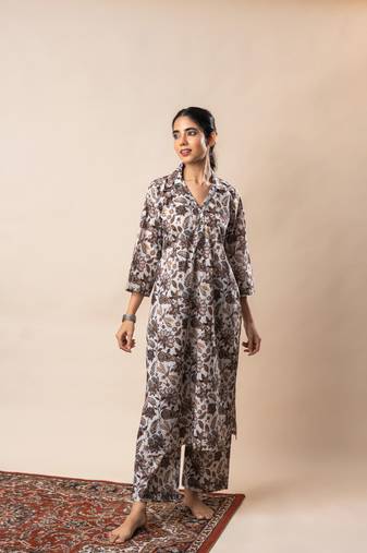 Off white jaal printed cotton kurta set