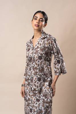 Off white jaal printed cotton kurta set 3