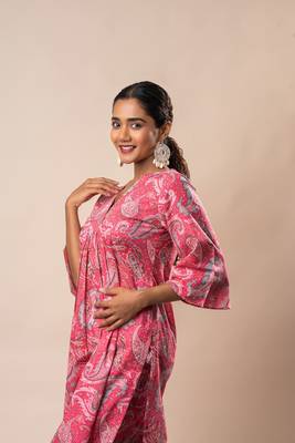 Pink printed cotton a-line flared kurta set 4